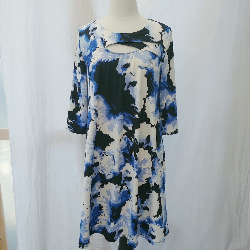 Nina K dress with peep hole neckline Sice XL